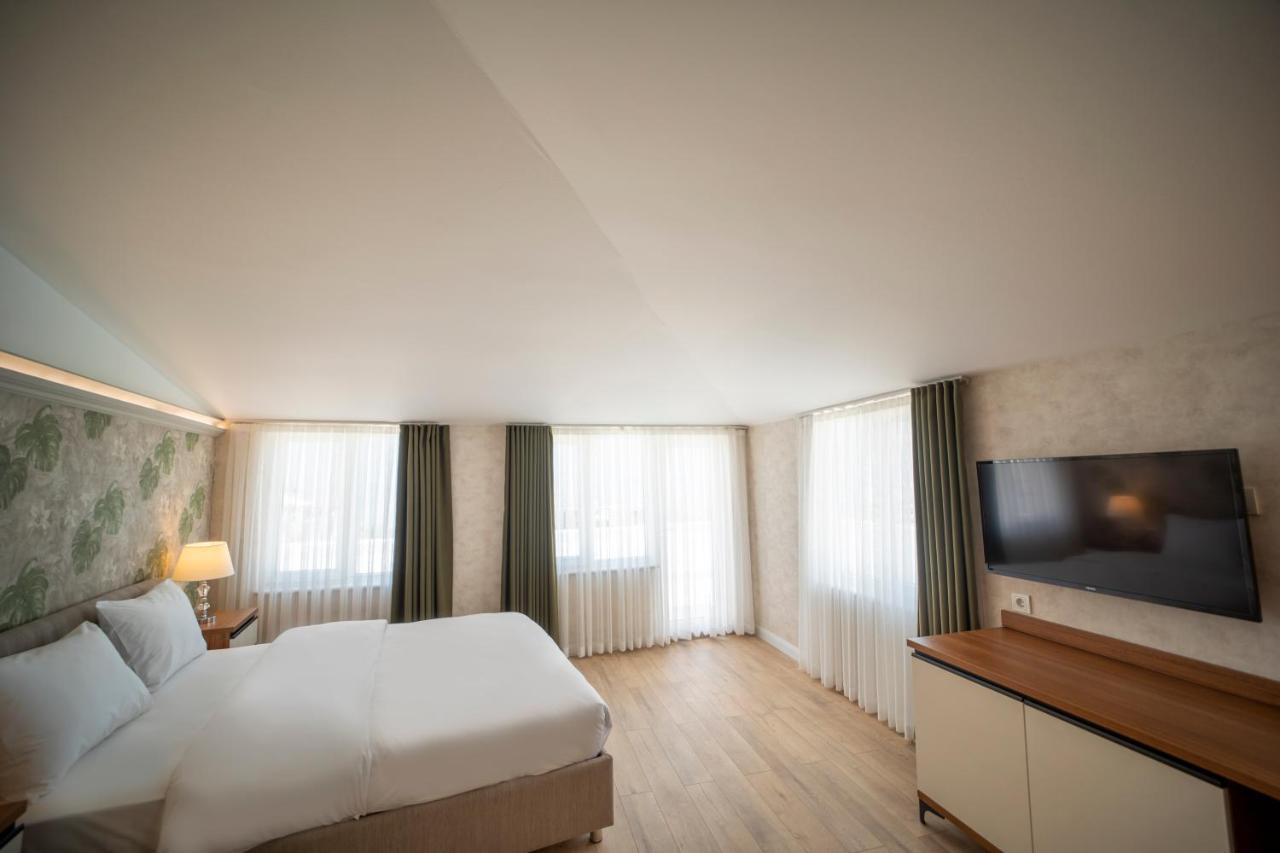 Mell City Hotel ทรับซอน ภายนอก รูปภาพ